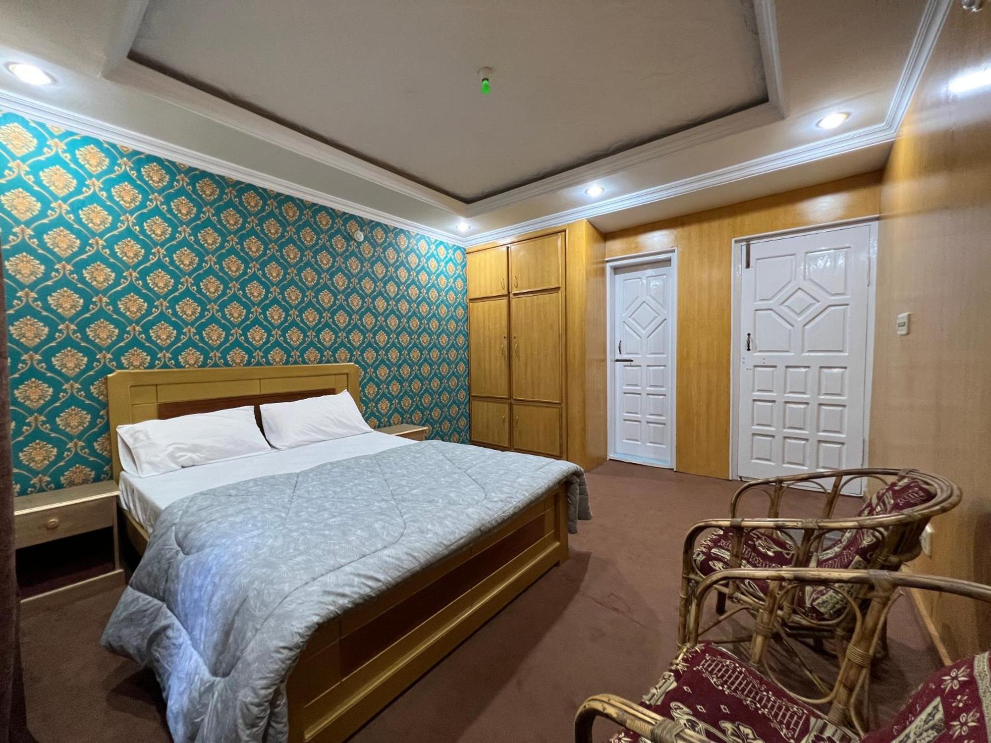 Taaj Residence Skardu Szoba fotó